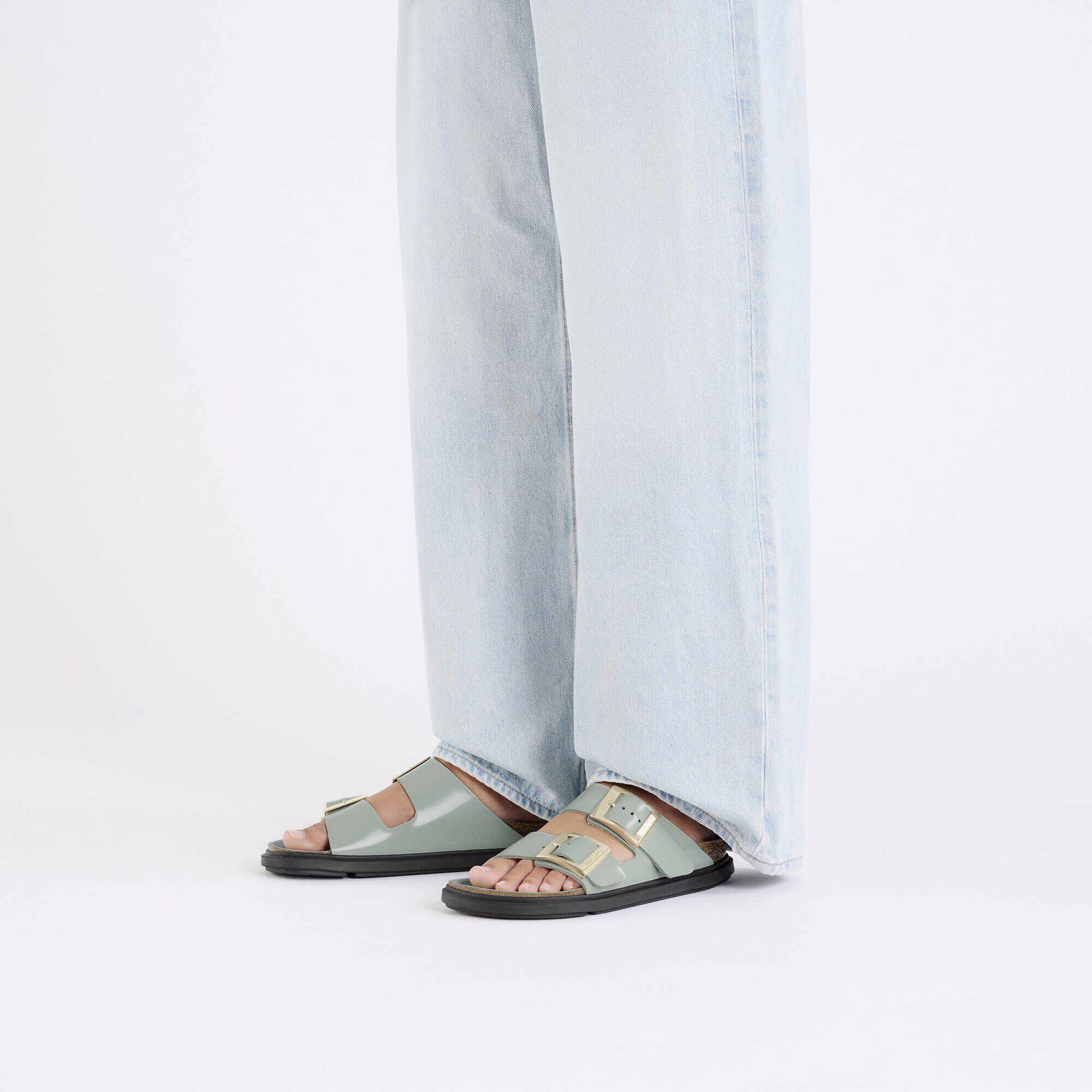 Arizona Droplet Buckle Natural Leather Patent - Image 5